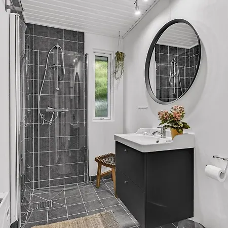 Σπίτι διακοπών Three-bedroom In *